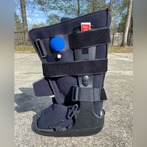 Ossur Equalizer Air Walker Medical Boot